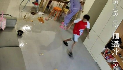 男子没吃到鸡蛋念叨致妻子崩溃摔碗！多地否认事发地，网友疑起号