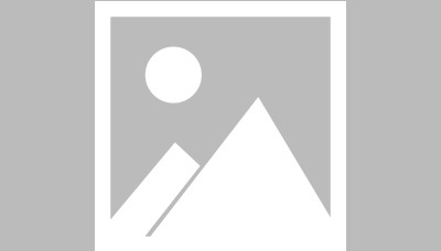 一年赚30万!26岁小伙泰山陪爬,顾客多是女性