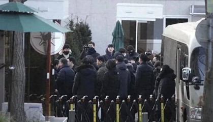 终于出兵了，尹锡悦武力拒捕，外援已到总统府，中方这次相信韩国
