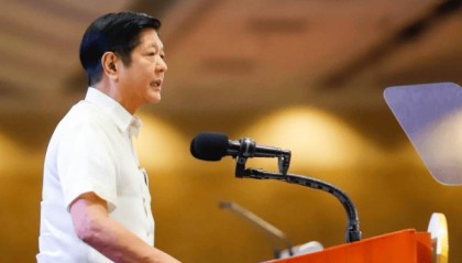 美解冻对菲军援,马科斯摊牌了,南海爆发交锋,人民日报敲响钟声