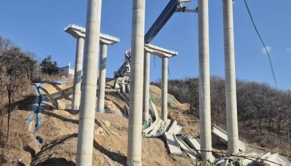 韩国一高速在建大桥垮塌已致2死!现场画面→