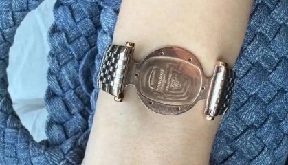 万元浪琴只剩表带能用,客服:必须见到表盘才能修