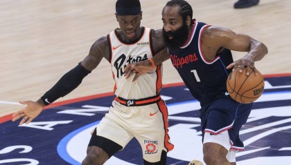 久违了！哈登时隔5年再度砍下50+ 首节疯狂轰下23分