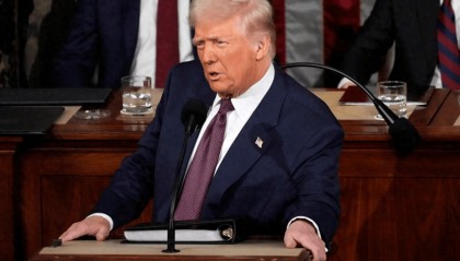 特朗普对印度出手,“报复”从下个月开始:莫迪这次被耍了