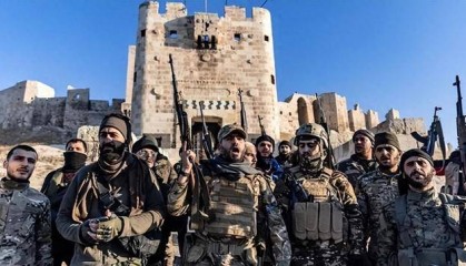 朱拉尼快刀斩乱麻!深夜出兵边境,与以军来了个“里应外合”