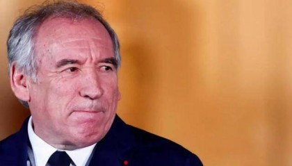 三战就在今年夏天?法国开始全境分发生存手册,2个字触目惊心