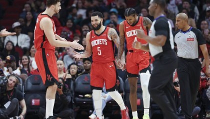 火箭强势崛起秘方是什么?乌度卡治下强硬与天赋兼得