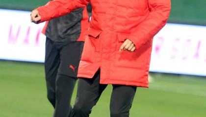 AC米兰重磅签约！2000万欧元引进热那亚后卫德温特，未来可期！