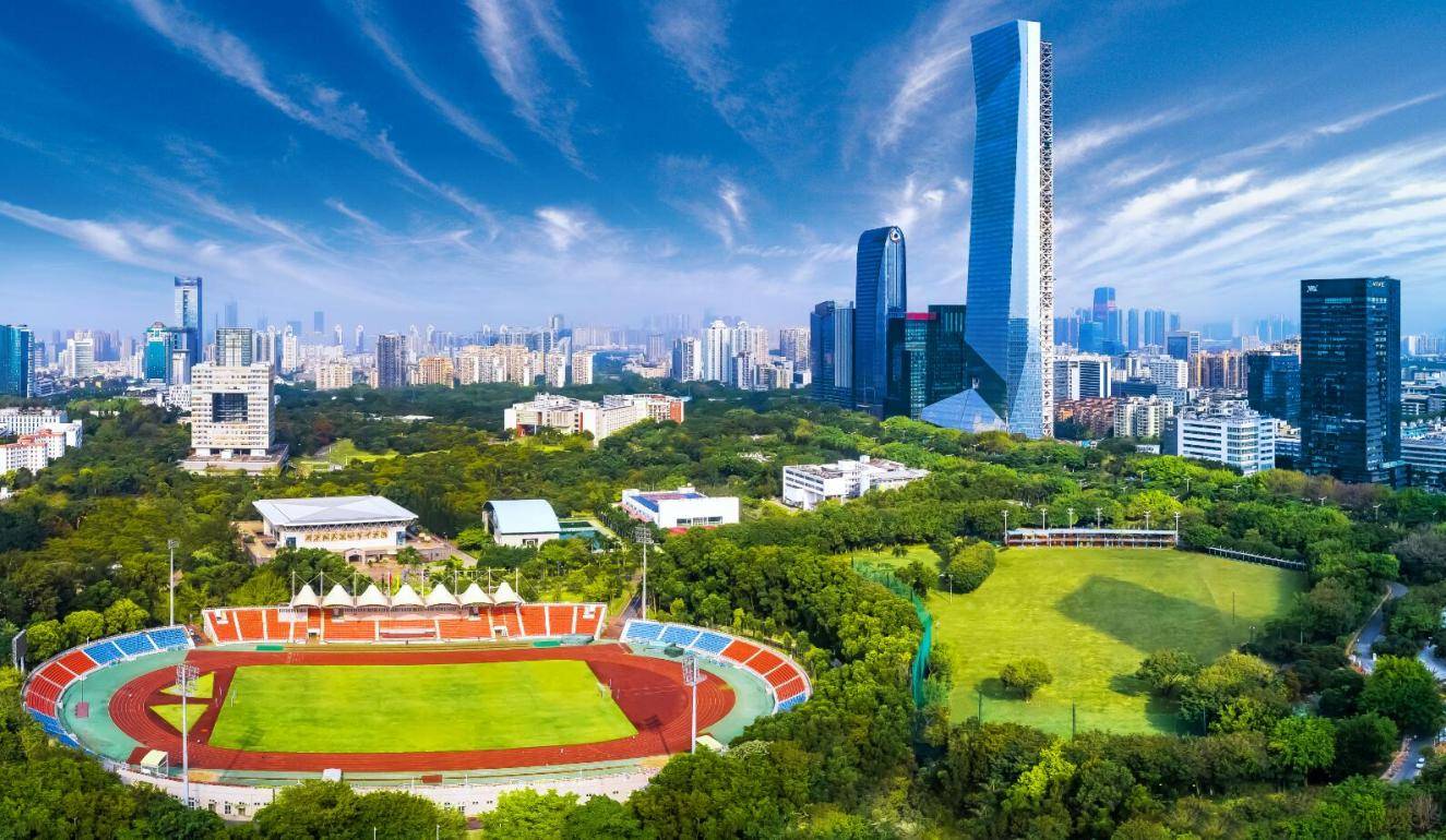 2024名校来了 | 深圳大学：招生7000人 新增4个“院士班”和人工智能专业