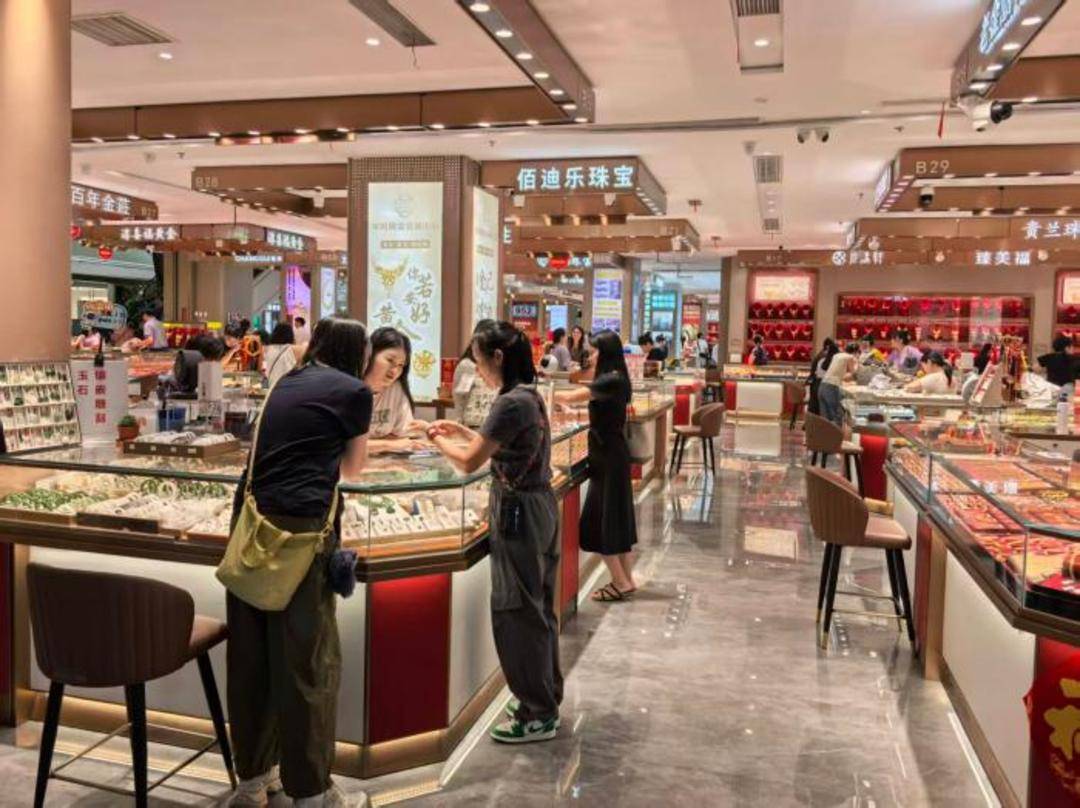 金价跌破3900美元,未来会是什么走势?