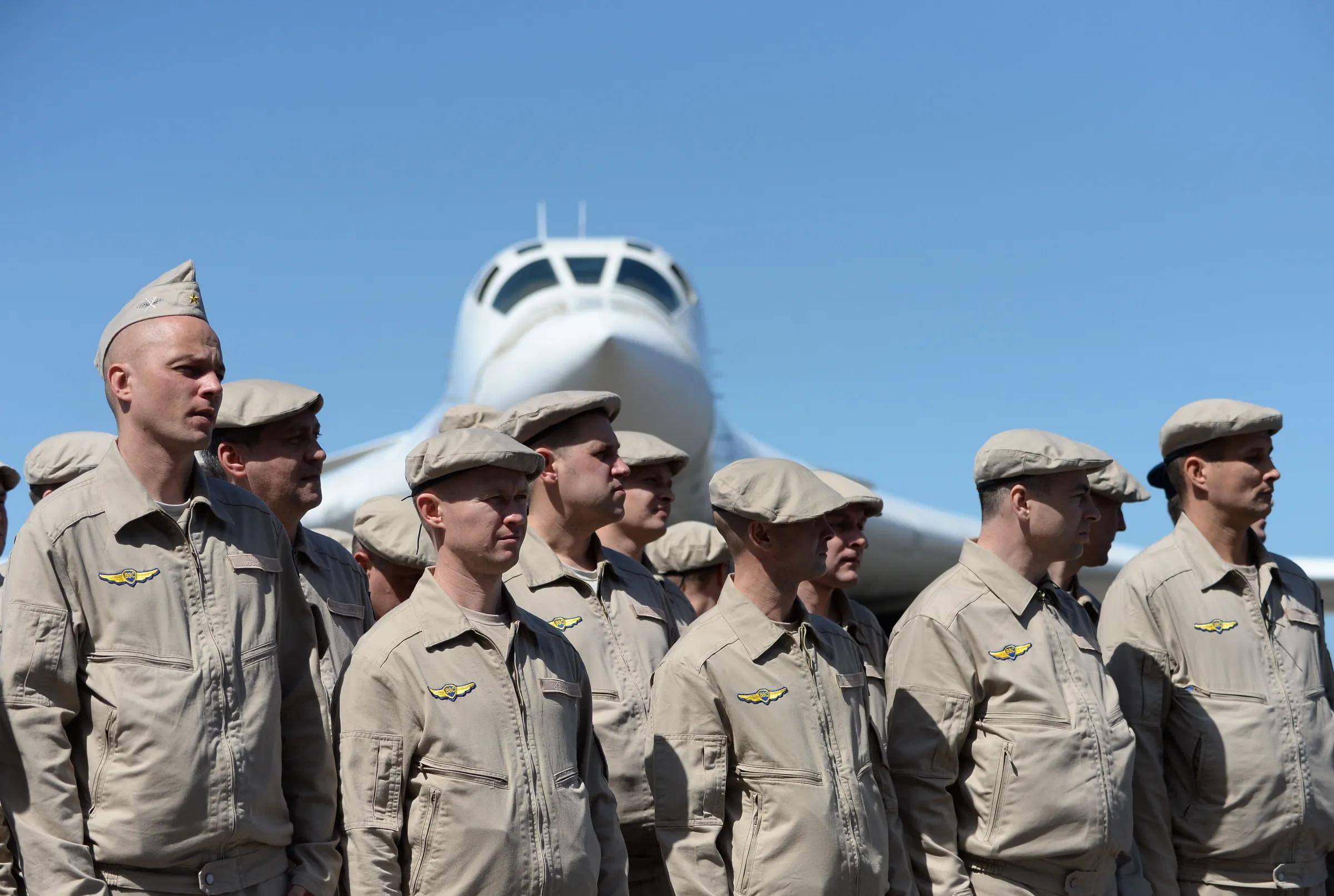 俄大运日夜运兵,瓦格纳或出兵委内瑞拉,普京将挫败美国变天计划